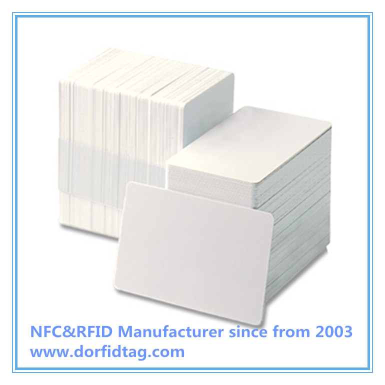 MIFARE CLASSIC 4K (MF1ICS70) white PVC card with HICO 2750OE 